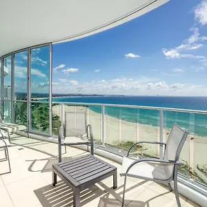 **** Resort Reflection On The Sea Australia